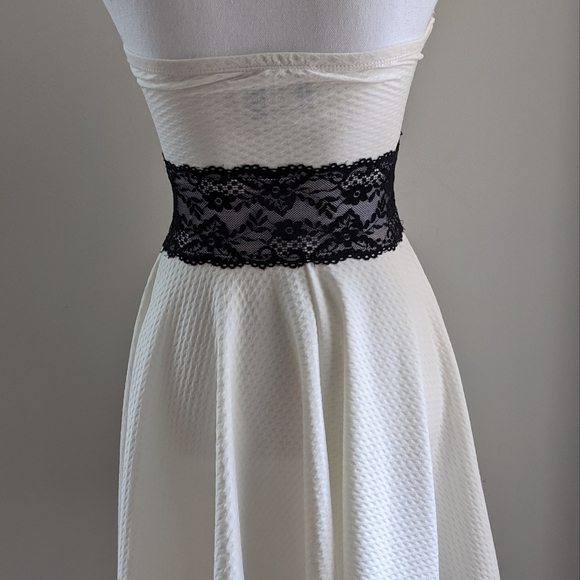 Wild Daisy Strapless White and Black Dress - Picture 2 of 11